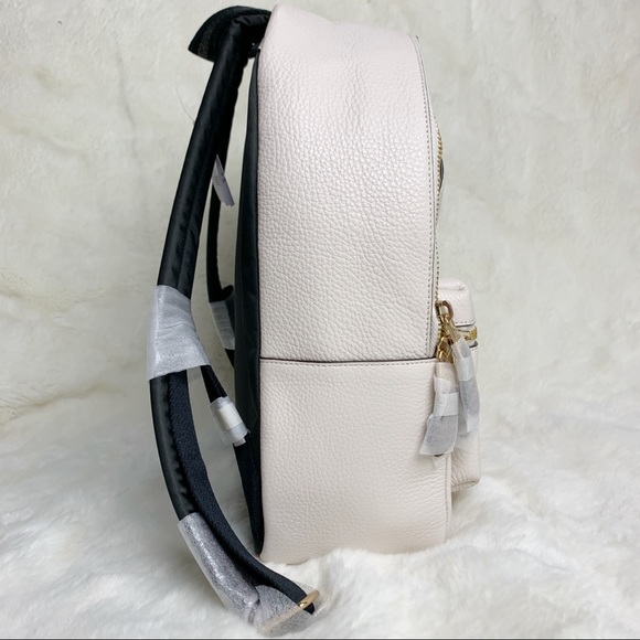 🐻 Coach Medium Charlie Backpack With Vandal Gummy - Picture 3 of 13